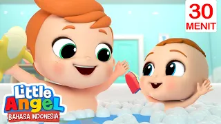 Mandi dan Main Gelembung! 🛁 | Little Angel Bahasa Indonesia | Kartun Anak