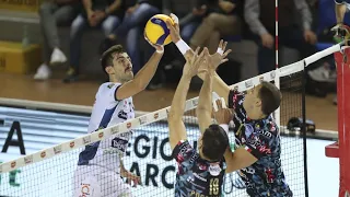 Highlights di Sir Safety Conad-Itas Trentino 3-1 (semifinale Supercoppa 2019)