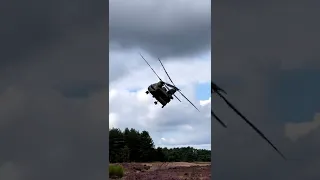 RNLAF Chinook CH-47F - We could almost touch him