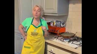Теона Контридзе готовит Зелёное Лобио