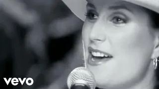 Terri Clark - Poor, Poor Pitiful Me (Official Video)