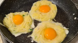 Just pour EGGS on the grated POTATOES it's So Delicious❗️ easy BREAKFAST RECIPE. Cheap Food