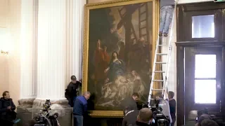 Картина «Оплакивание Христа» впервые покинула Свято-Троицкий собор Александро-Невской Лавры