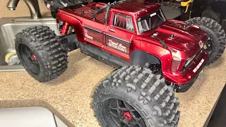 Arrma Outcast 4S V2.5 Getting What It Needs & found Some Damage