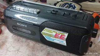 Sony CFM-155L. Мойка- чистка тридцатилетней магнитолы.