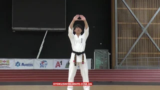 Kata Kyokushin-Kan -  Kanku (Kotaro Yamashita)