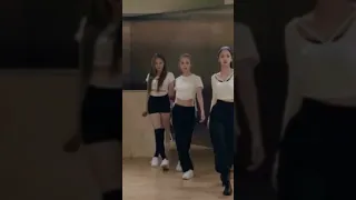 Aespa- Black Mamba Dance Practice (Winter Ver.)