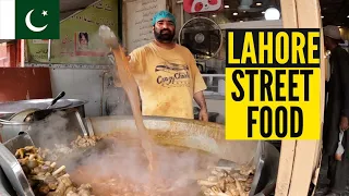 ULTIMATE LAHORE STREET FOOD TOUR 🇵🇰