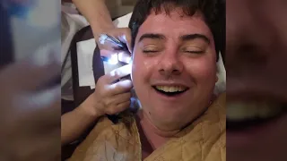 Hardcore Chinese Ear Cleaning SATISFIES Unsuspecting Foreigner