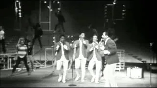 The Miracles medley T.A.M.I Show 1964