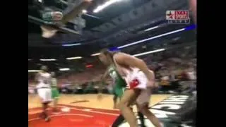 "The Dunk" :: Joakim Noah :: Bulls vs Celtics Game 6 :: 2009 Playoffs