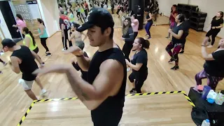 Bailando Bachata - Chayanne Zumba Jean (El ZJ)