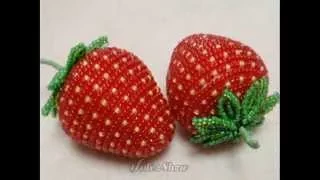Как сделать клубнику из бисера.How to make a strawberry from beads