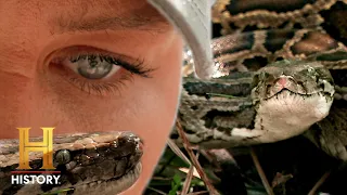 "Snakes Aren't Gonna Catch Themselves" Tes Rides Solo | Swamp People: Serpent Invasion (S4)