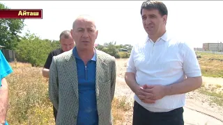 Глава района Д.Салавов и министр Н.Карачаев осмотрели опасные участки реки Аксай