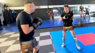 Light sparring at white tiger