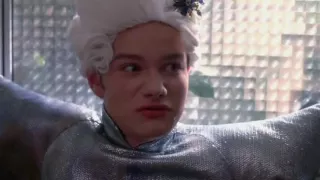 Glee scene "Theatricality" Finn stands up to Kurt's bully