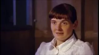 Girl escapes Serial Killer - Peter Tobin (with subtitles)