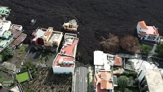 La Palma: Lava stopped in front of Laguna Church! 4K Drone 60 fps. 04.12.21