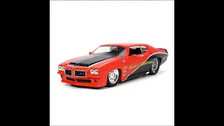 Bigtime Muscle 1969 Pontiac GTO Judge 1:24 Scale Die-Cast Metal Vehicle