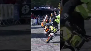 Stunts 😘🤗🏍️🏍️👌