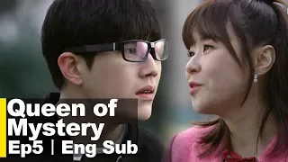 Dong Ha Hid The Camera With His Glasses [Queen of Mystery Ep 5]