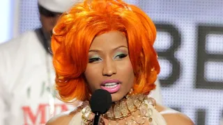 Nicki Minaj win Best Female HIP-HOP Artist At Bet Awards