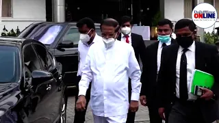 Maithri arrives at PCoI on Political Victimization