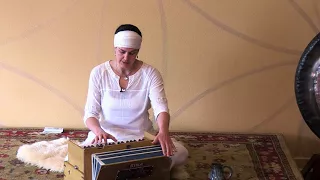 Kundalini Yoga with Signa - Awakening Vitality