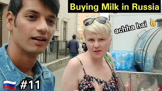 Buying Milk in Russia | Best Vegetarian restaurant in Saint Petersburg | English Subtitles.