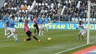 Juventus-Novara 2-0 (18/12/2011) - Highlights
