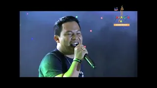 JAKARTA FAIR KEMAYORAN 2015 - WALI BAND