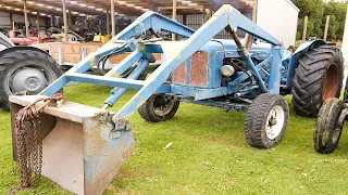 Fordson Major E1A Tractor with Front Loader Bucket at the Southland Steam Engine Club