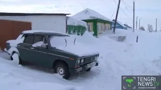 Жители села в Восточном Казахстане утопают в снегу