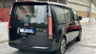 First Look ! 2023 Hyundai STARIA 11 Seater MPV - Black Color