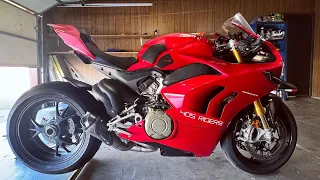 Ducati Panigale V4s - Full Arrow Titanium Slip on! AMAZING SOUND