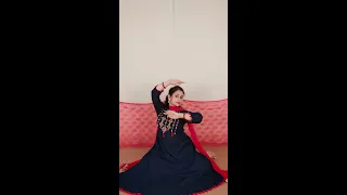 Naino Mein Badra Chhaye || Himani Saraswat || Dance Classic || #shorts