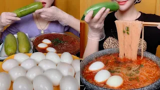 먹방 Spicy China Foods 🌶️ | Noodles + EGGS  + boiled zucchini | eating sounds Mukbang ASMR