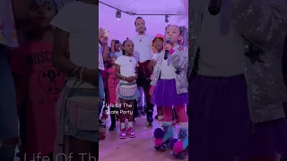 T.I. ADORABLE DAUGHTER, HEIRESS SINGING ON ROLLER SKATES AT HER BIRTHDAY PARTY🙏🏾🛼