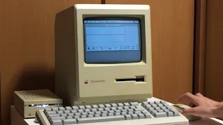 make Macintosh plus on Macintosh plus