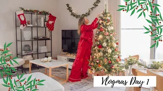 VLOGMAS DAY 1 | Cosy Christmas Decorations and Tree Reveal