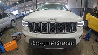 Замена тормозных дисков и колодок Джип Гранд Чероки ... Jeep grand cherokee