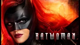 Batwoman looks VERY SPECIAL