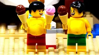 Lego Gym Beach Body Building - Two Fat Lego