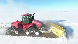 Чистка снега Case IH Quadtrac 620. John Deer. Кировец