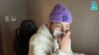 SF9 Zuho cough and sneeze(2)