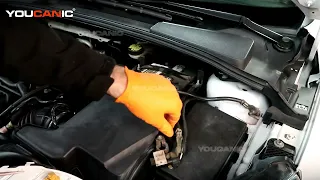 2012-2019 Ford Focus - How to Disconnect the Battery Terminals