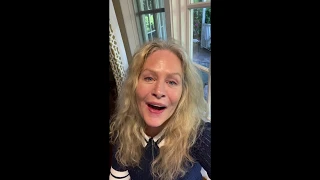 Beverly D'Angelo cheers on AIFF 2020