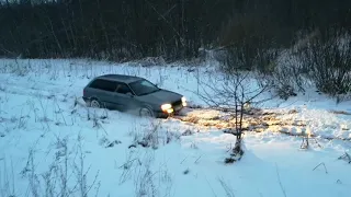 Audi B4 2.8 V6 quattro vs snow & mud.