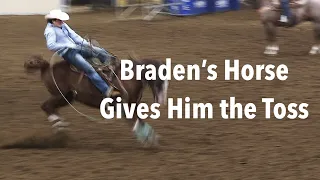 Braden Tossed Off His Horse - Team Roping Events 2022